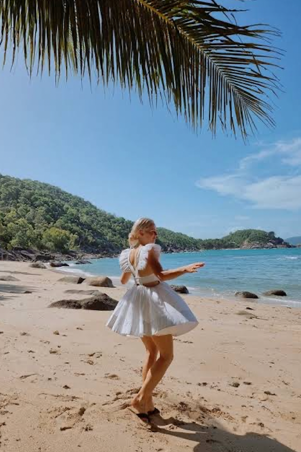 Midsummer Mini – Runway Rentals